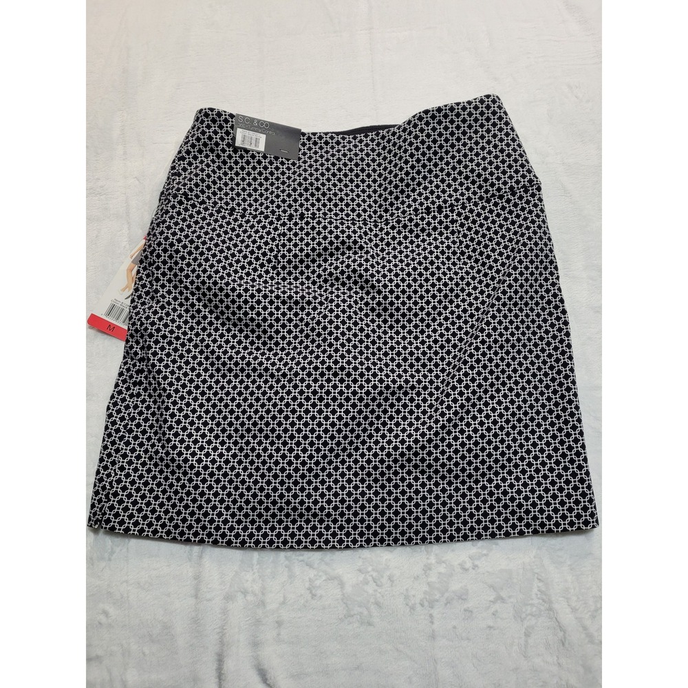 NWT S.C. & CO. Skort Women Medium Black White Tummy Control Geometric chain link